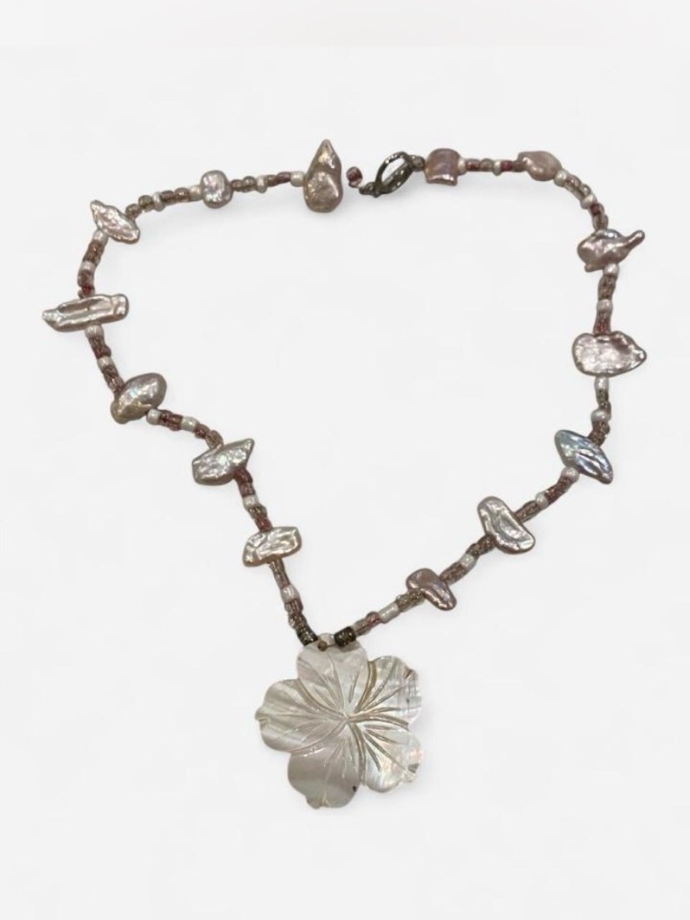 Freshwater Pearl and Mother-of-Pearl Flower Necklace in Soft Pink